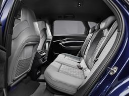 audi-e-tron-s-rear-seats-door