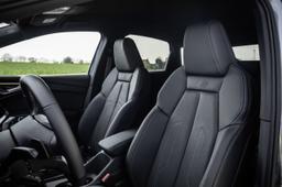 audi-q4-sportback-e-tron-front-seats