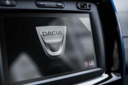 dacia-spring-infotainment-display-213-logo