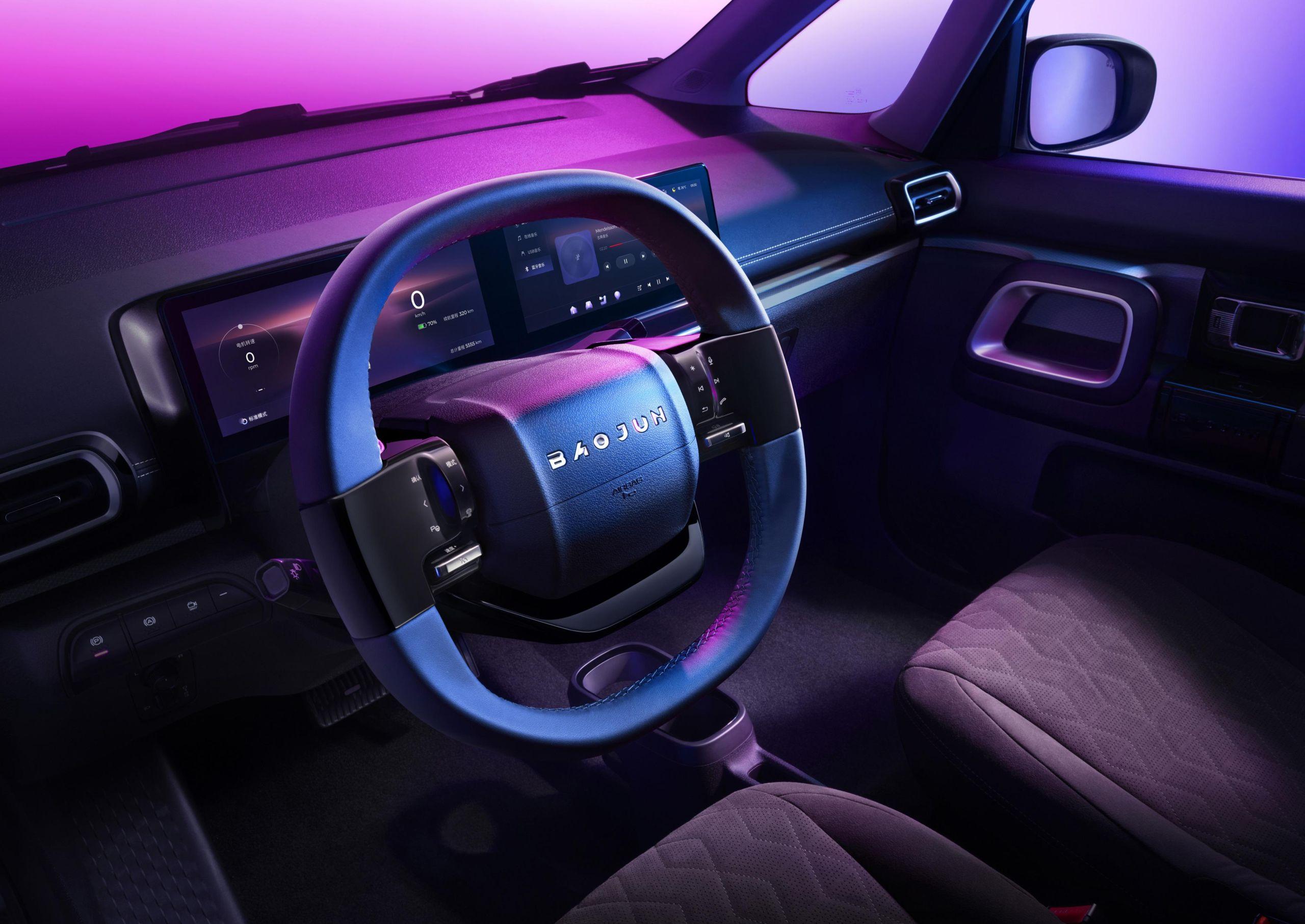 2023-baojun-kiwi-ev-steering-wheel
