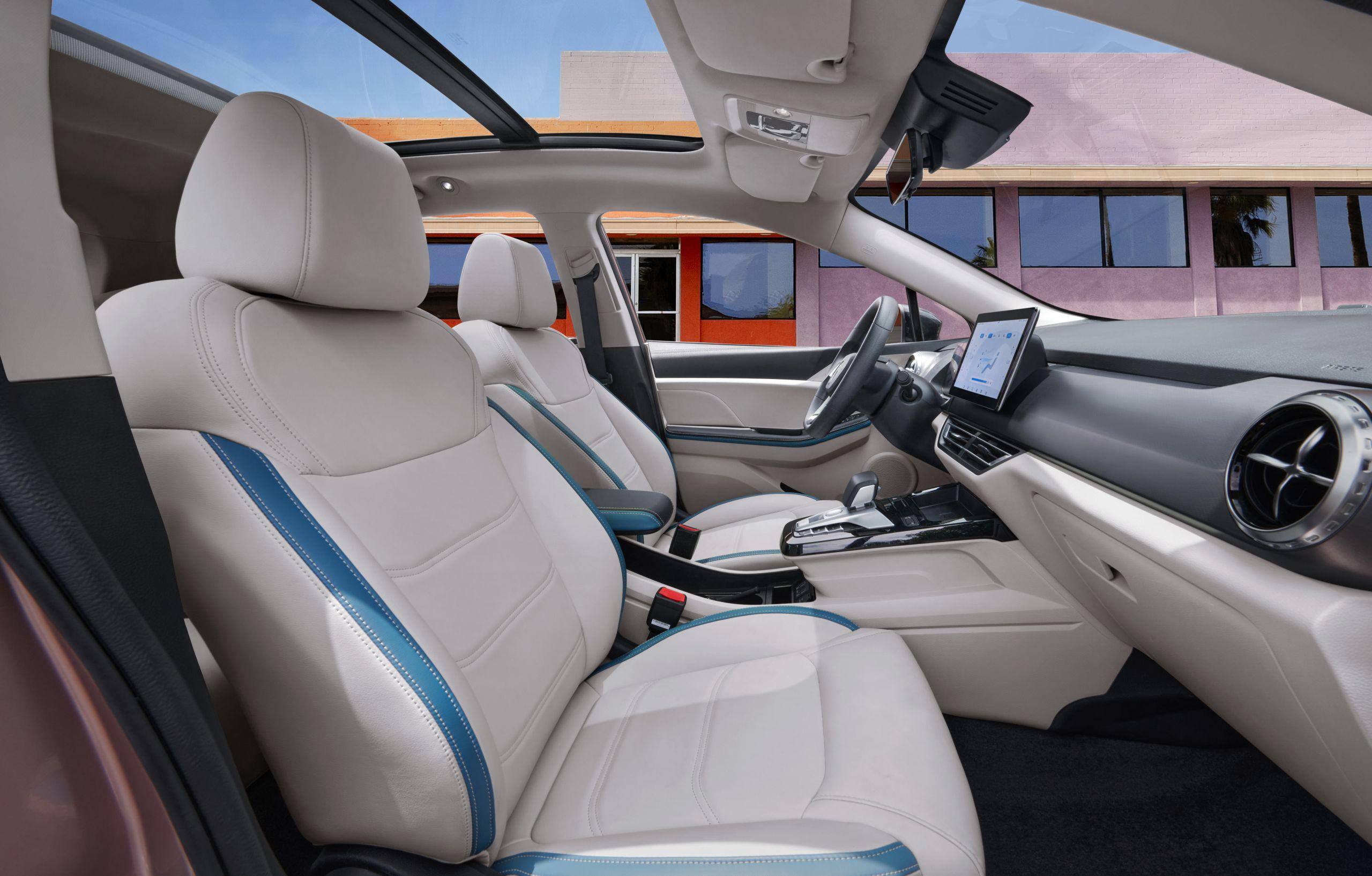 2023-byd-yuan-pro-interior-front-row